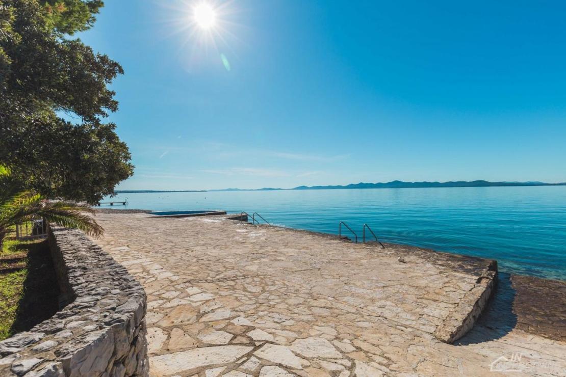 Luxury Sunset Penthouse with Seaview - B&B Petrcane