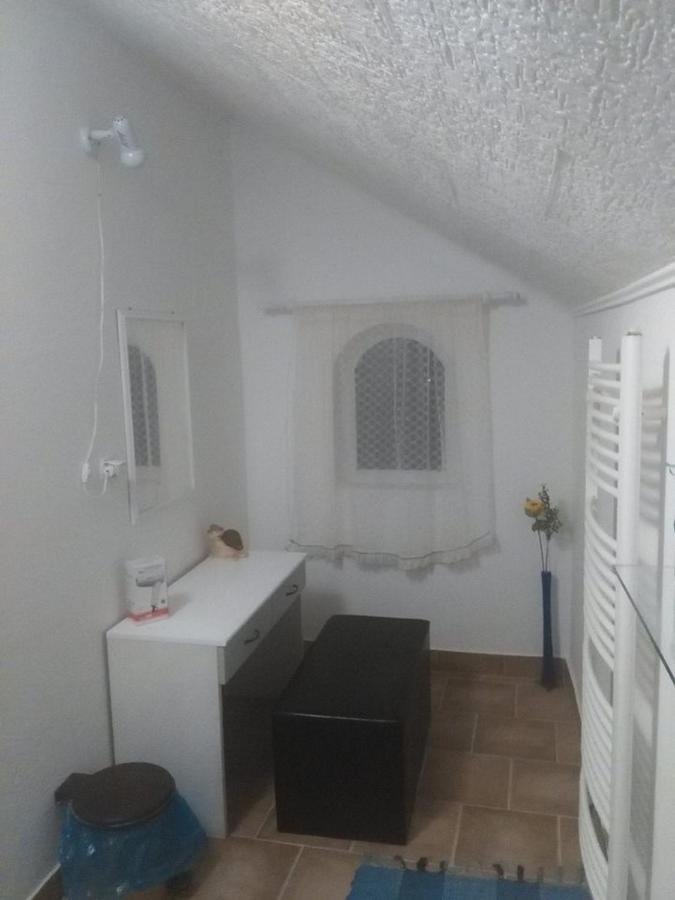 Camera Doppia con Letti Singoli