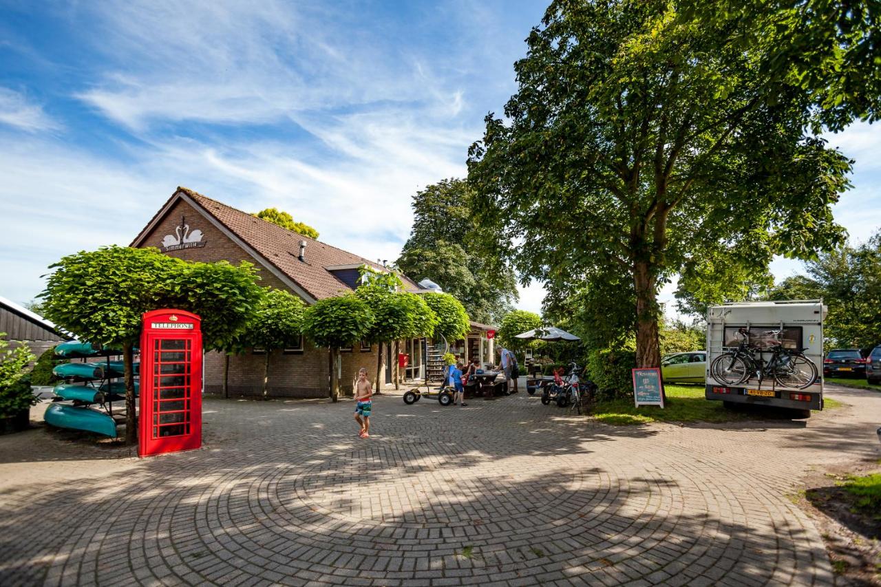Simmerwille B&B- Camping- Bootverhuur - Bed and Breakfast Eernewoude