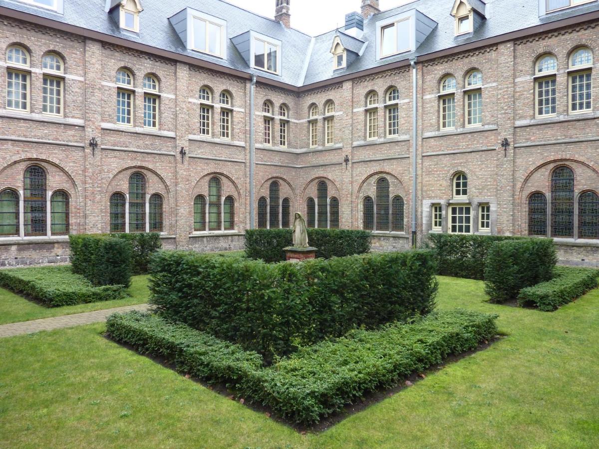 B&B Ieper - Albertushof - Bed and Breakfast Ieper