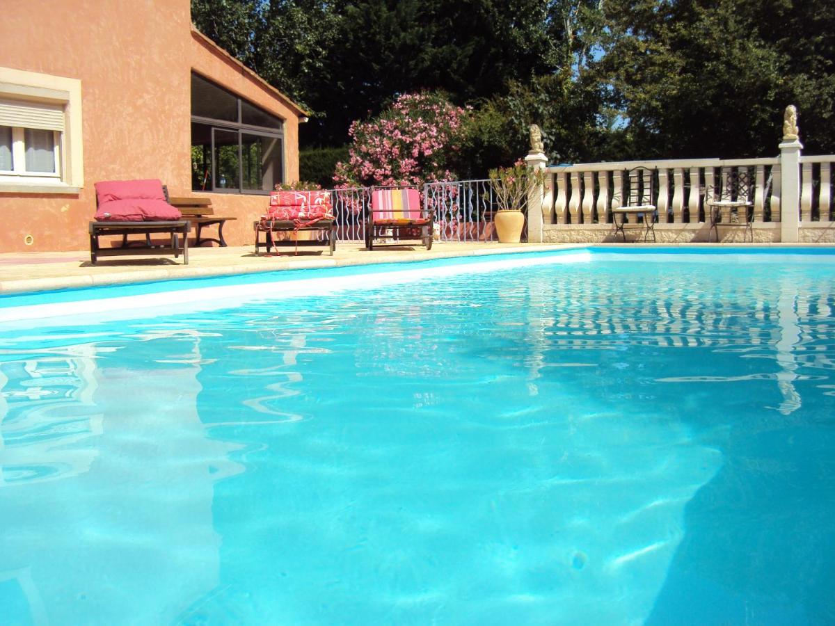 B&B Pernes-les-Fontaines - La Douloire - Bed and Breakfast Pernes-les-Fontaines