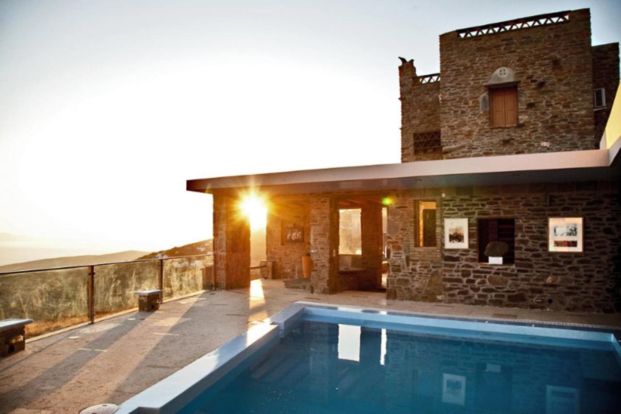 Tinos Habitart - B&B