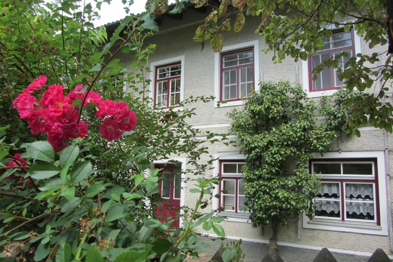 B&B Hohenlinden - Alte Wirtschaft - Bed and Breakfast Hohenlinden