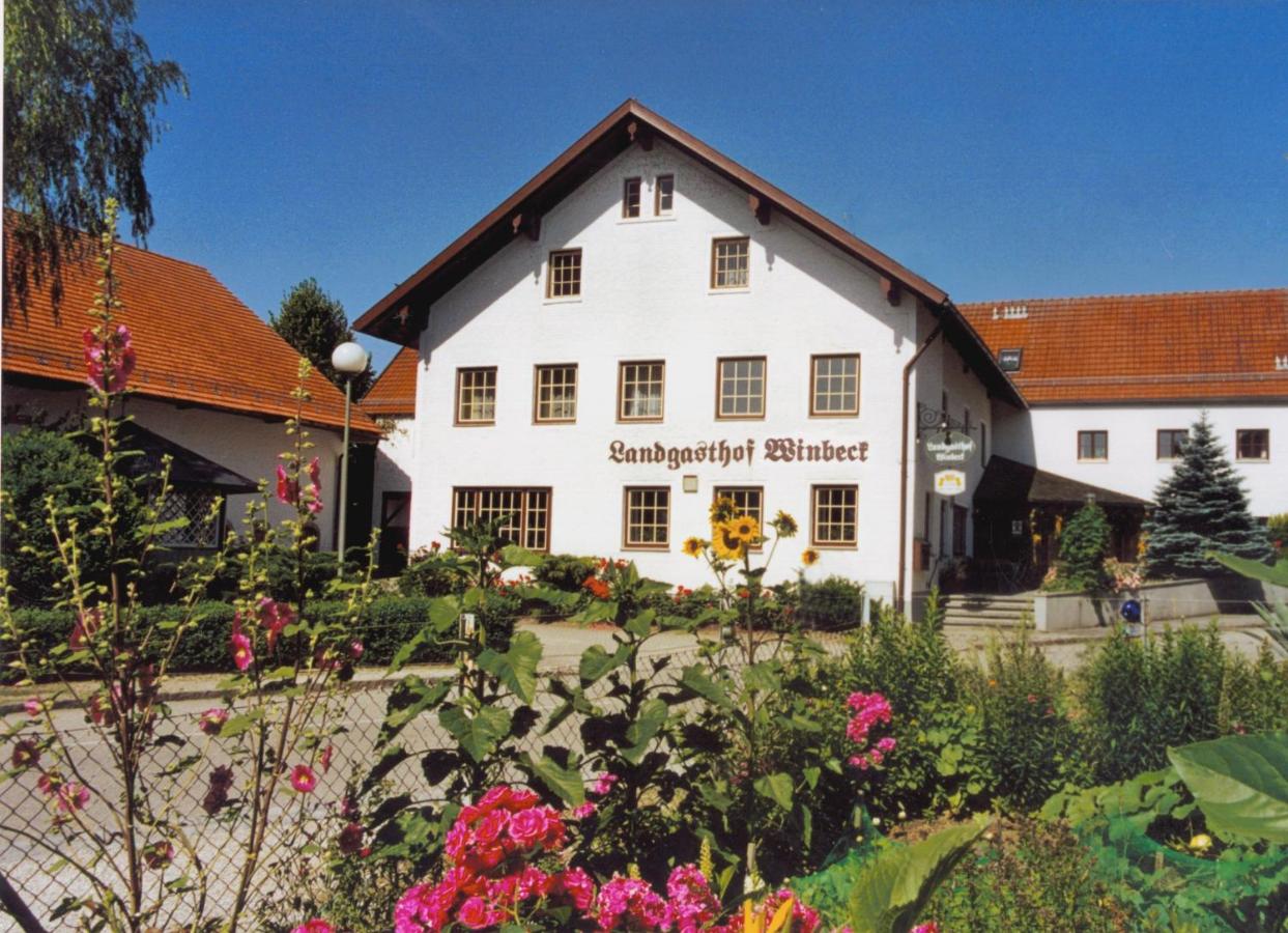 B&B Bayerbach - Landgasthof Winbeck - Bed and Breakfast Bayerbach