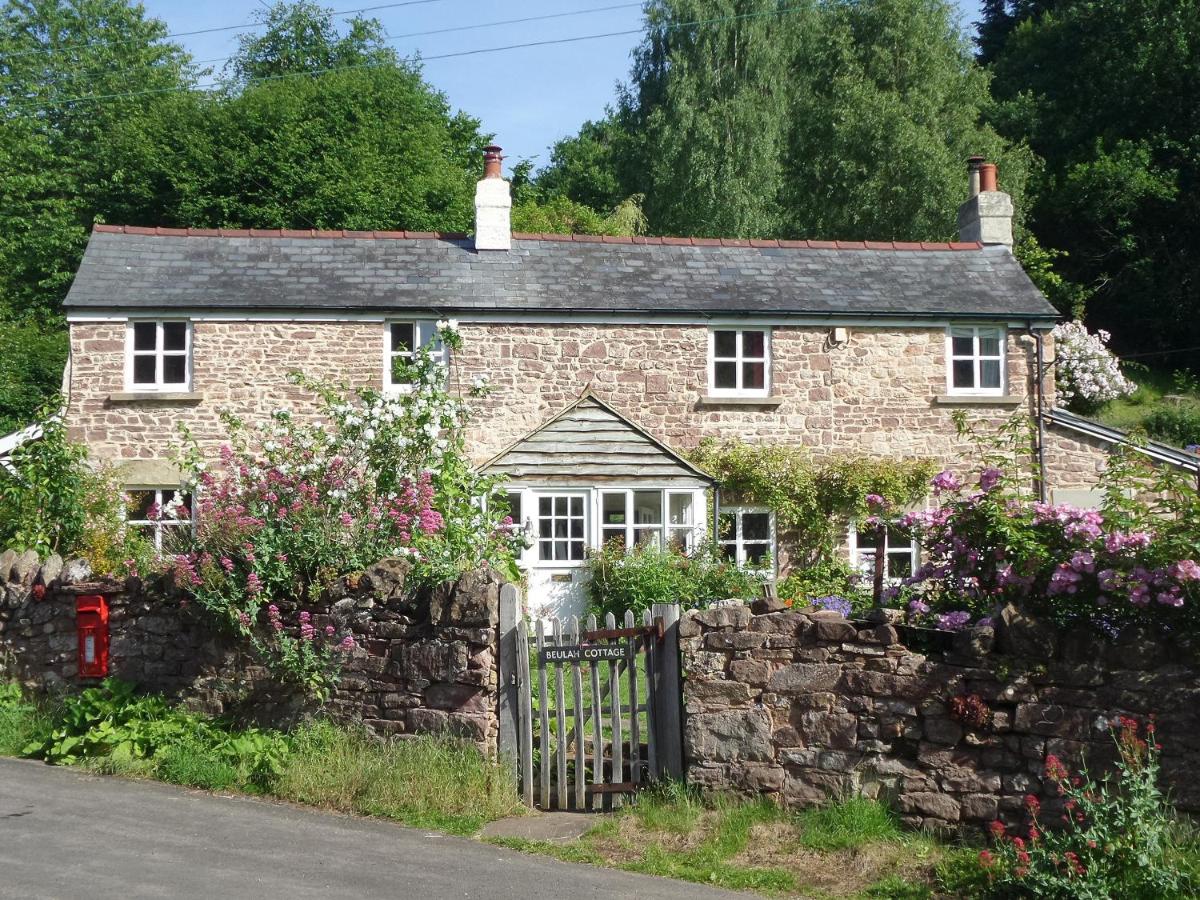 B&B Cinderford - Beulah Cottage - Bed and Breakfast Cinderford