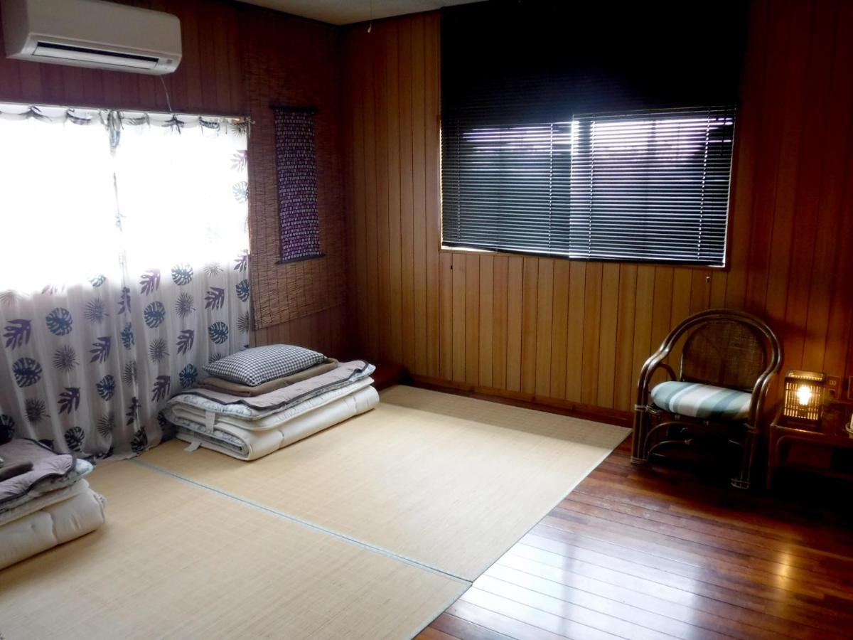 Twin Room with Shared Bathroom