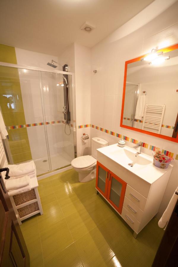 Appartamento con 2 Camere da Letto (5-6 Adulti)