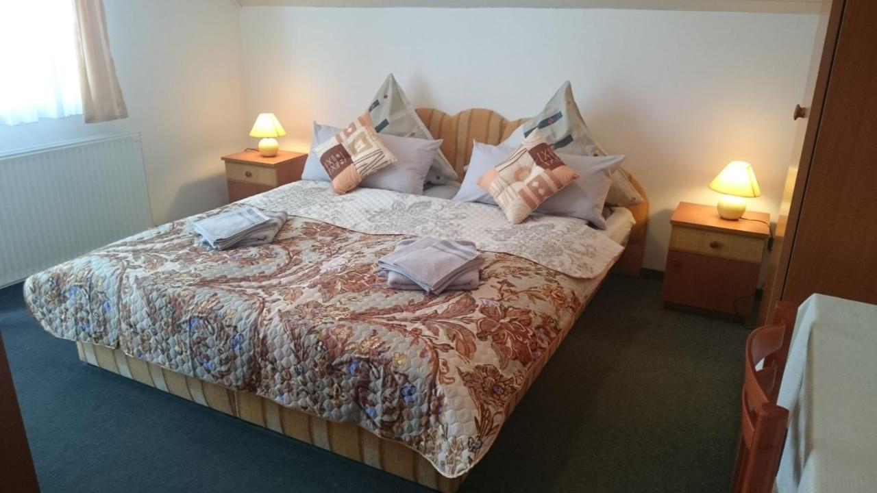 Habitación Doble con baño privado