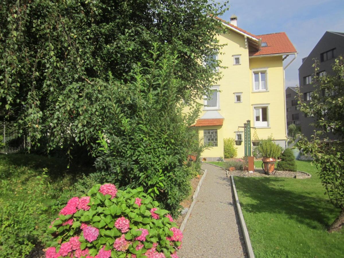 B&B Wolfhalden - Haus Basilea - Bed and Breakfast Wolfhalden