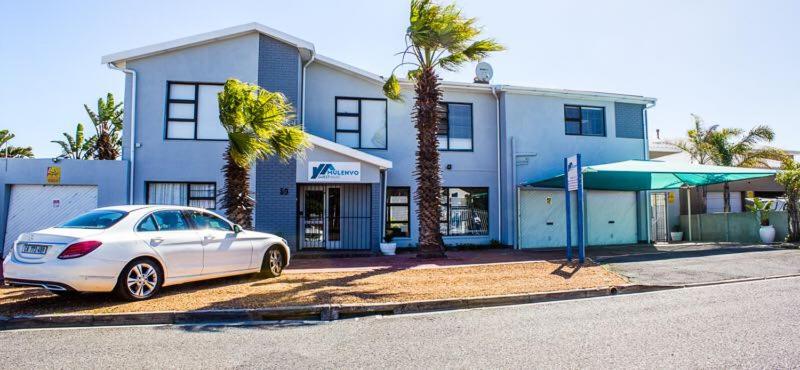 B&B Bloubergstrand - Mulenvo Guest House - Bed and Breakfast Bloubergstrand