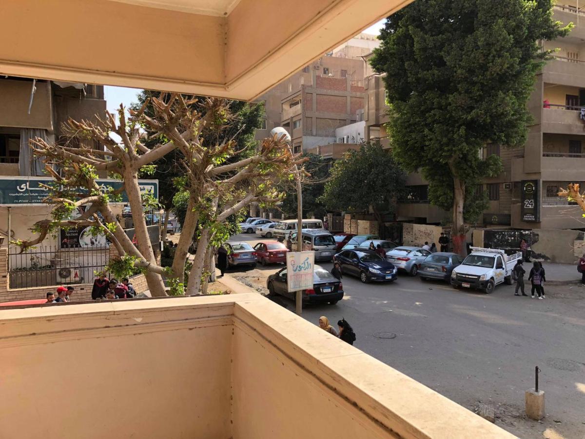 Family Apartment in Nasr City - Bed and Breakfast
