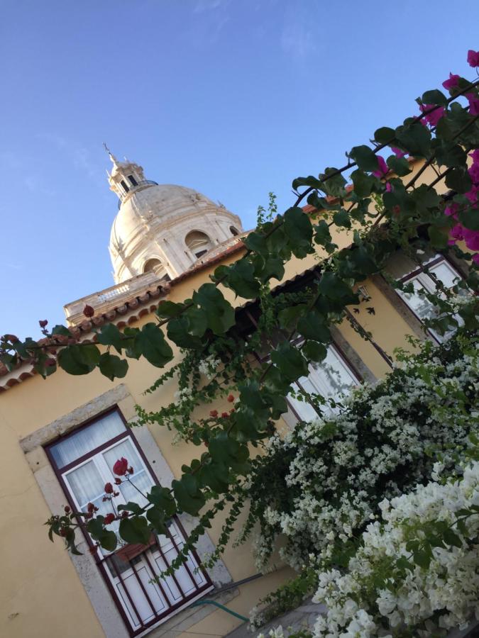 Apartamento de 2 dormitorios con vistas al jardín - Trav. Zagalo, 11 - 1º E