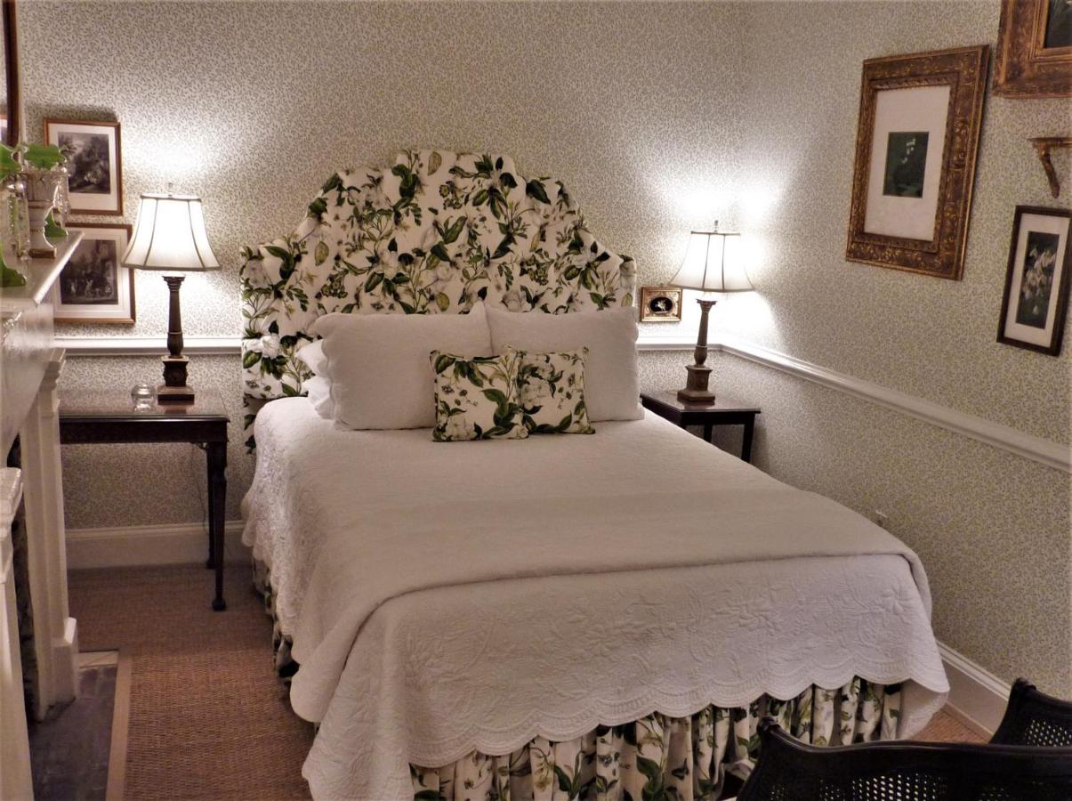 Zimmer mit Queensize-Bett – Hibernian Room