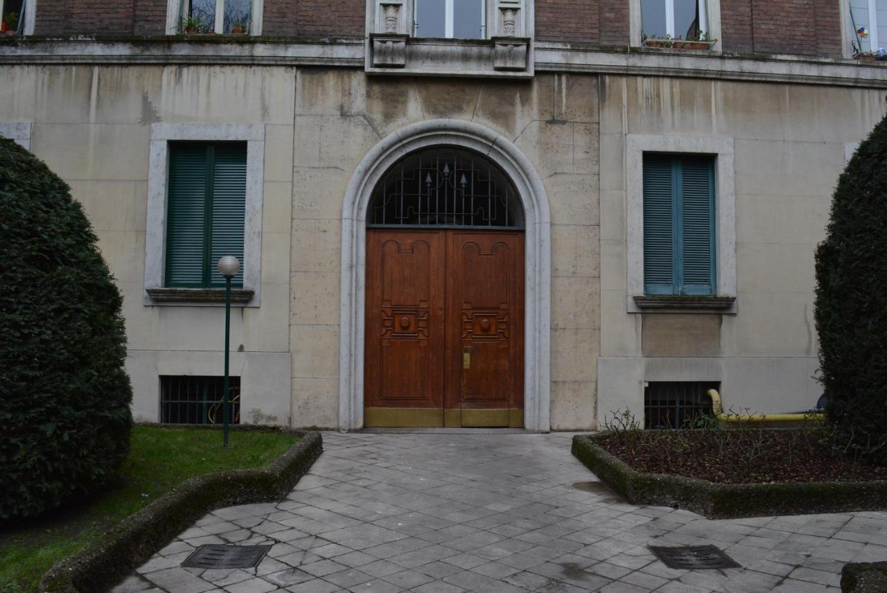 Aria di Casa - Navigli Darsena - B&B