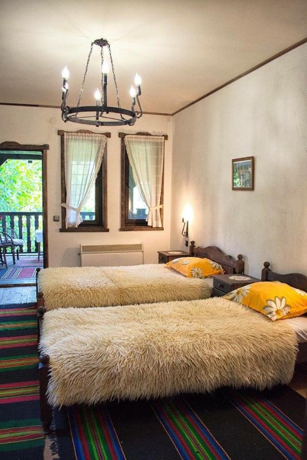 Double Room with Balcony (2 Adults + 1 Child)