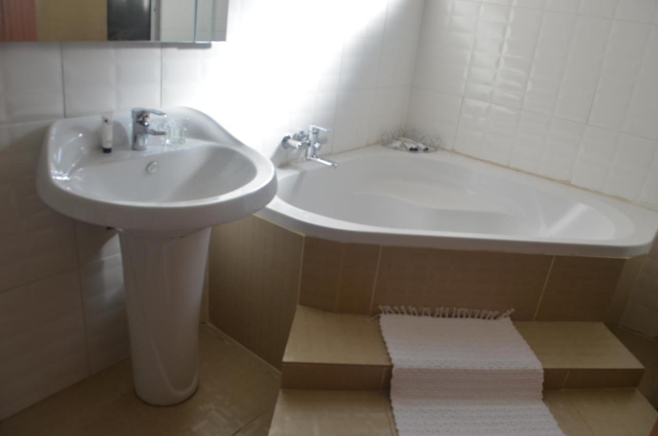 Deluxe Double Room with Shower