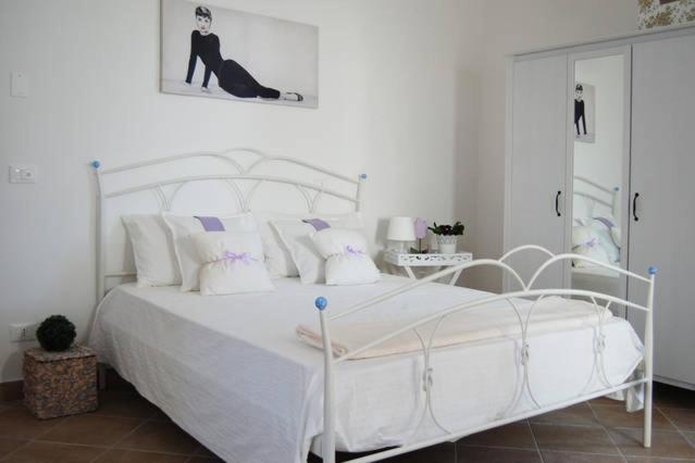 La Casa Bianca - B&B Roè