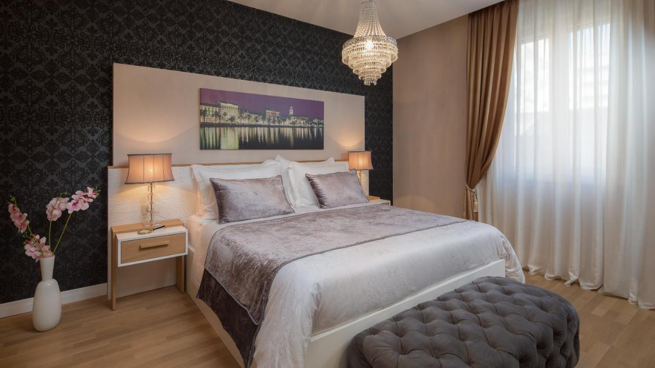 Suite Deluxe con balcón