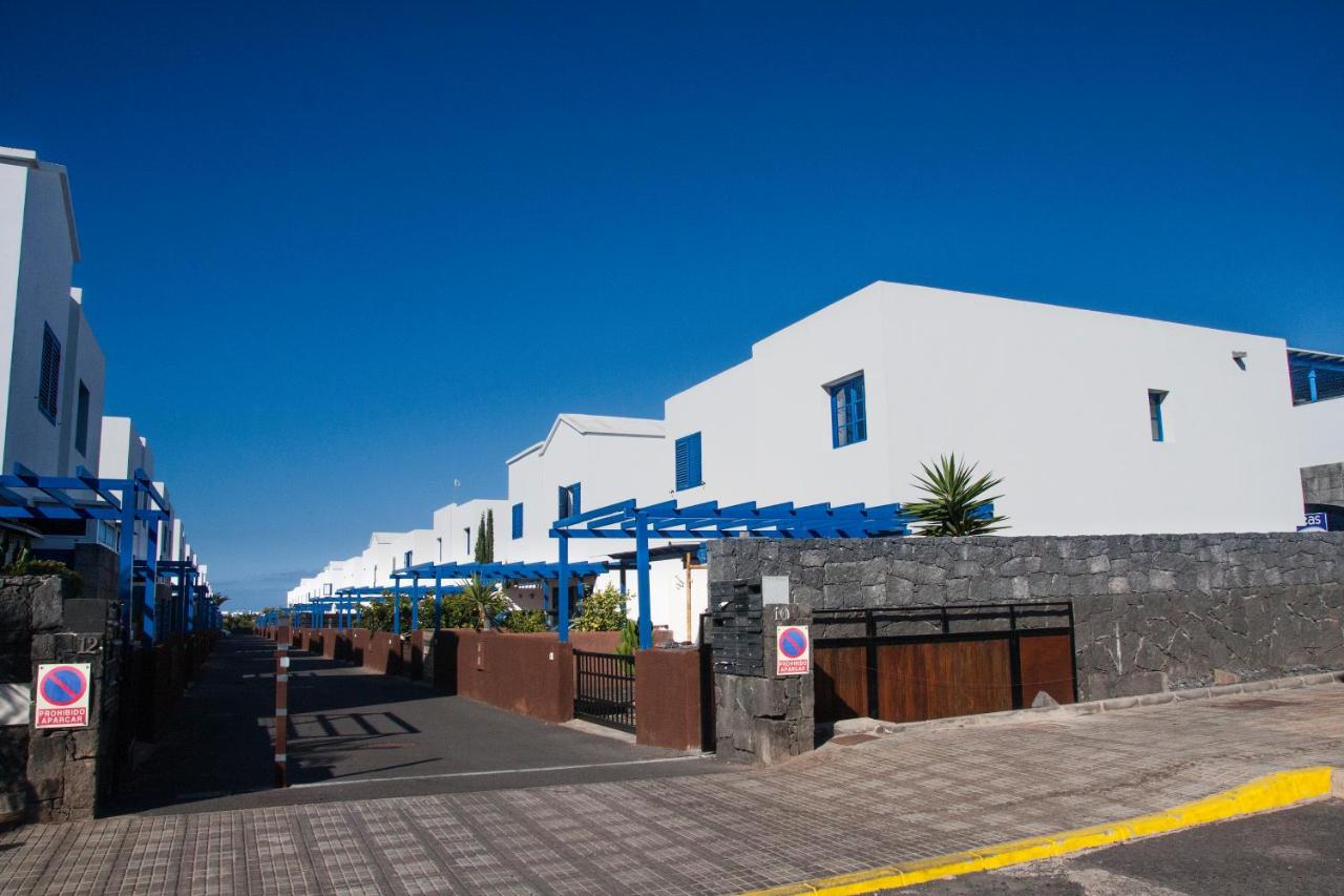 VILLA BARRACUDA - "Seaview 3min walk to the beach" - B&B
