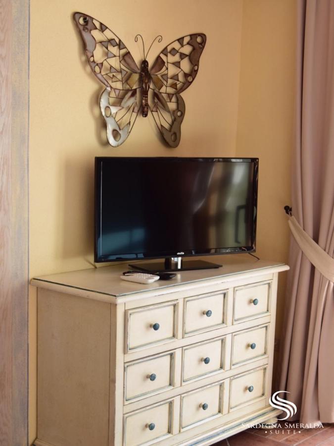 Superior One-Bedroom Apartment