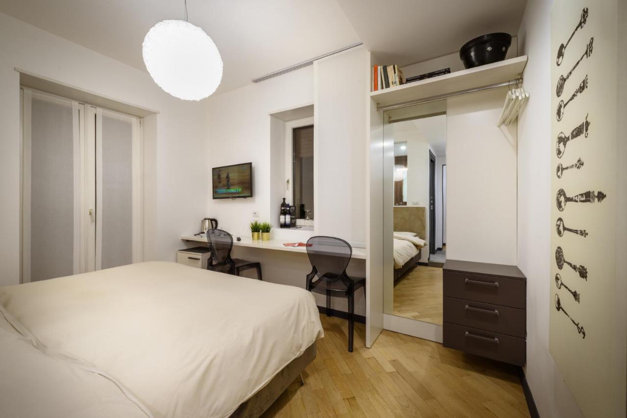 Double or Twin Room with Private Bathroom