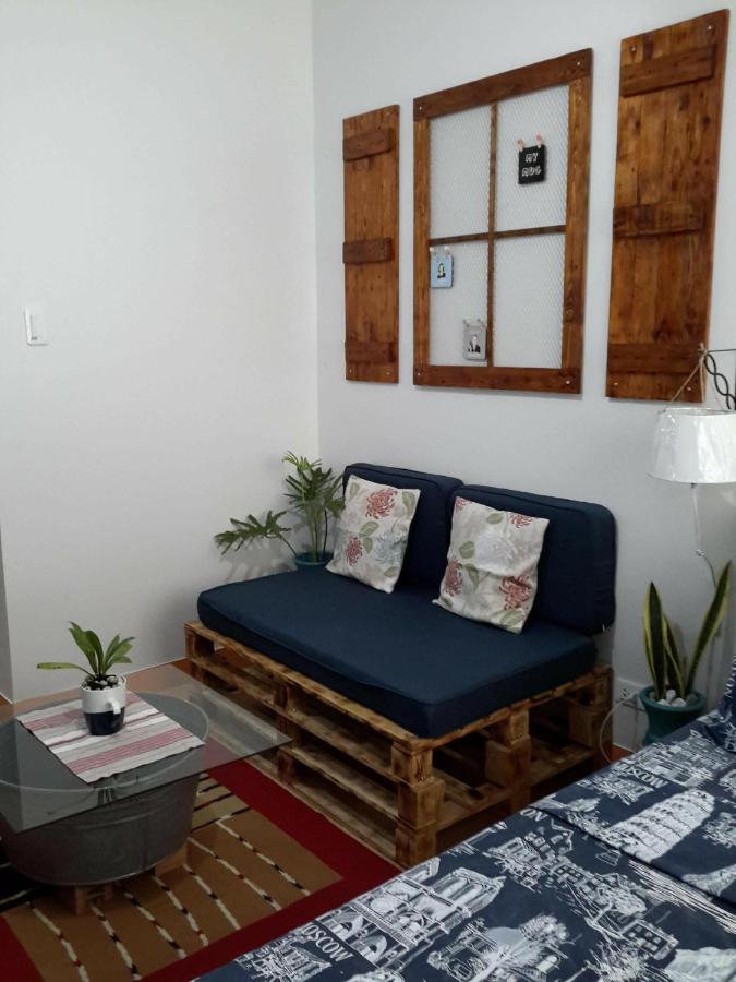 The Treehouse B @ Trees Residences - Bed and Breakfast Manilla