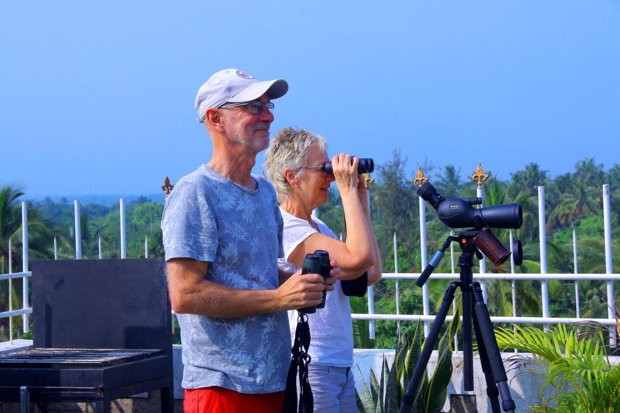 Niwahana Transit City Hotel - Ferienwohnung Katunayaka