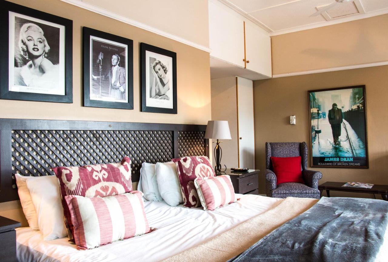 Deluxe Doppel-/Zweibettzimmer