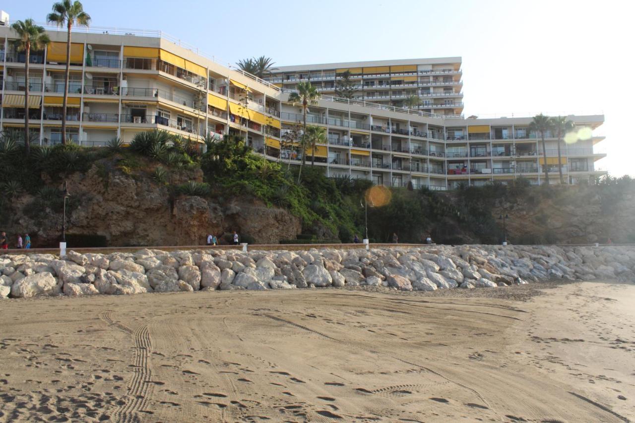 Castillo Santa Clara Estudio con vistas laterales al mar - Bed and Breakfast
