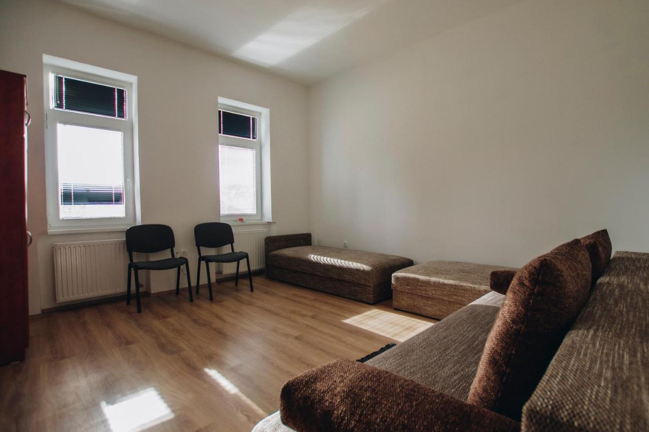 Vierpersoonskamer met Gedeelde Badkamer
