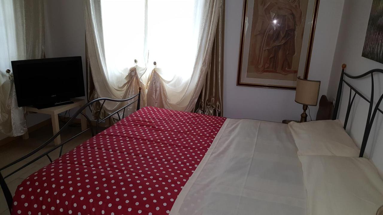 Large Double Room