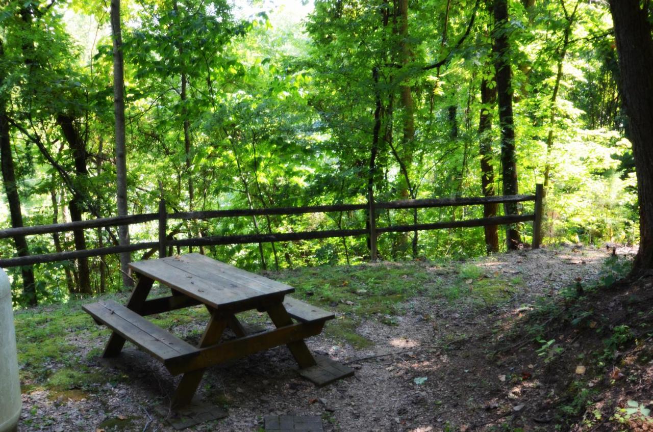 Almost Heaven #2 - B&B Pigeon Forge