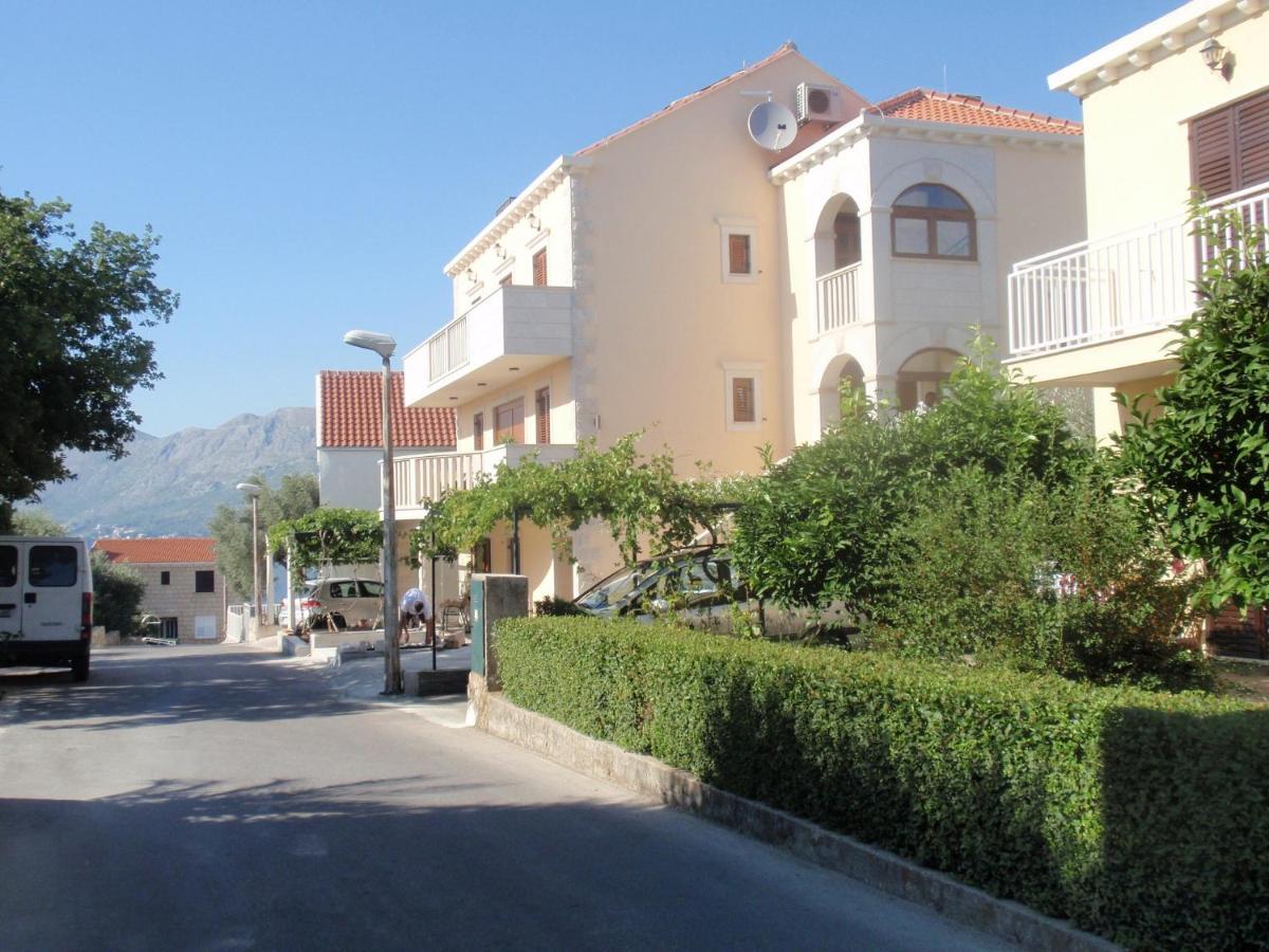 Apartment mit 1 Schlafzimmer, Balkon und Meerblick