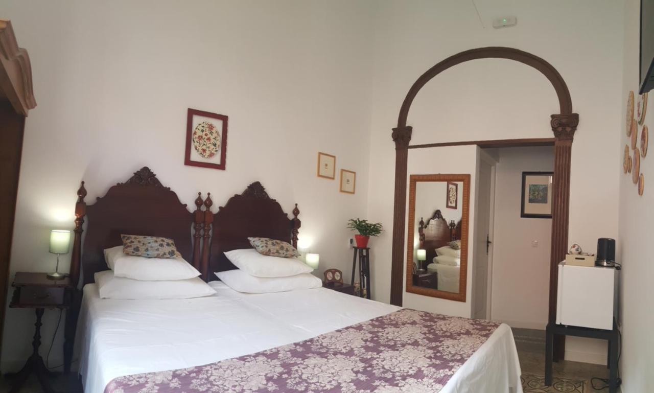 Deluxe Zimmer mit Kingsize-Bett