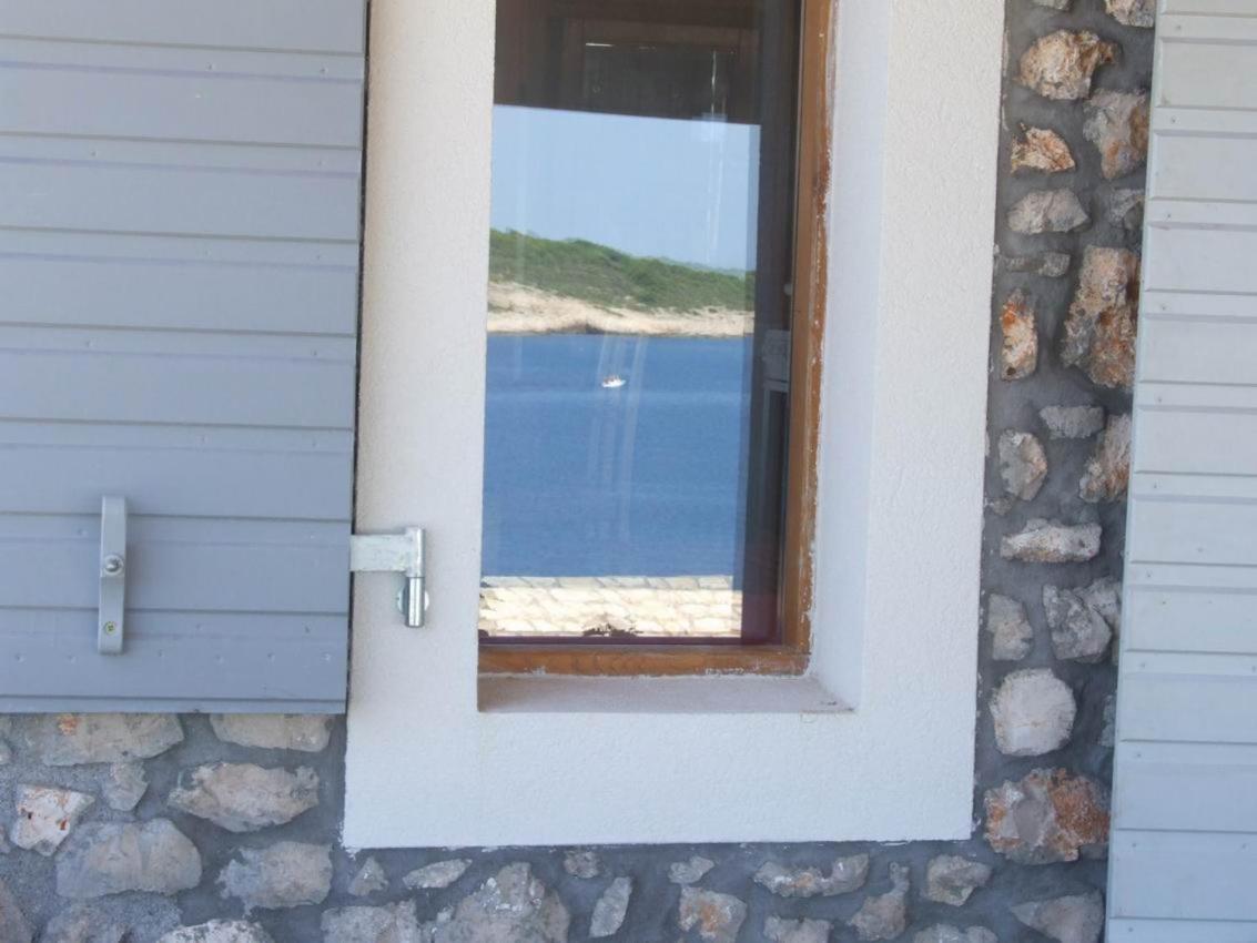 Stone house Marina-SEVID, 1 house-1 apartment - B&B