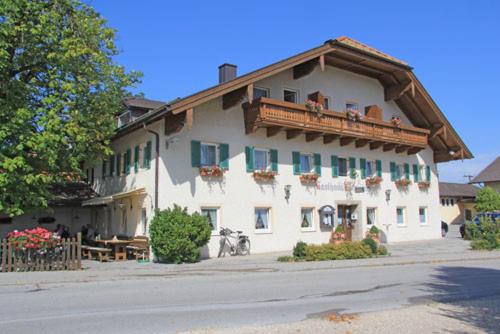 B&B Ainring - Gasthaus Gumping - Bed and Breakfast Ainring