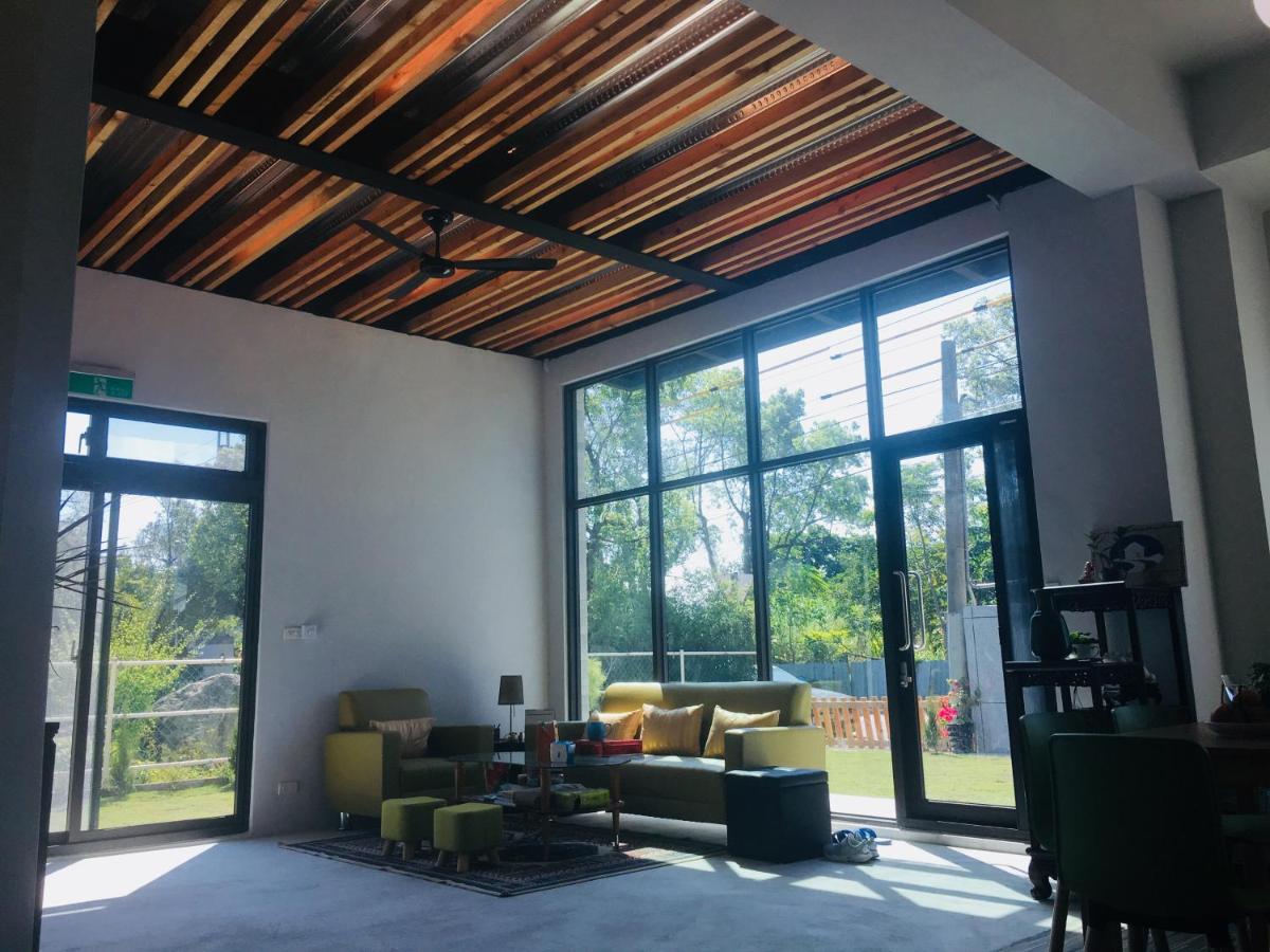 Miss Chang's B&B - B&B