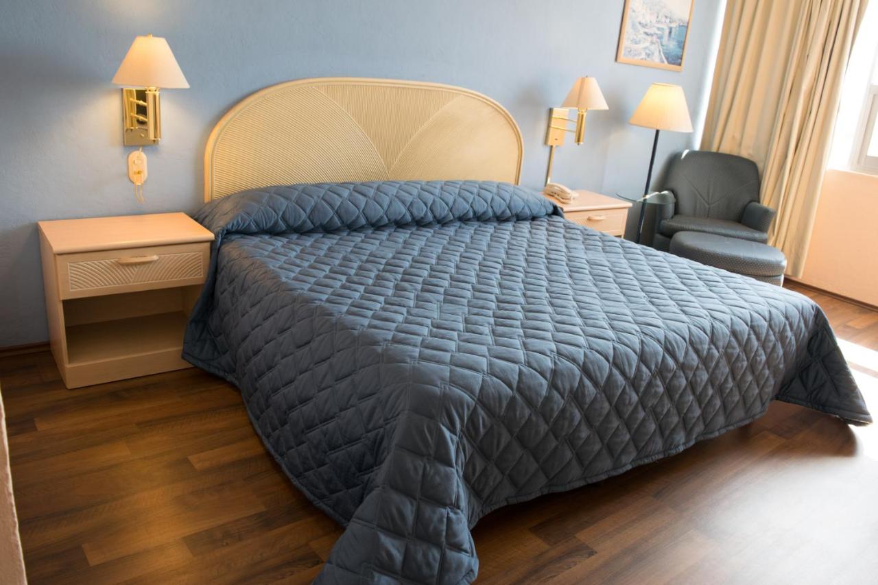 Deluxe Zimmer mit Kingsize-Bett