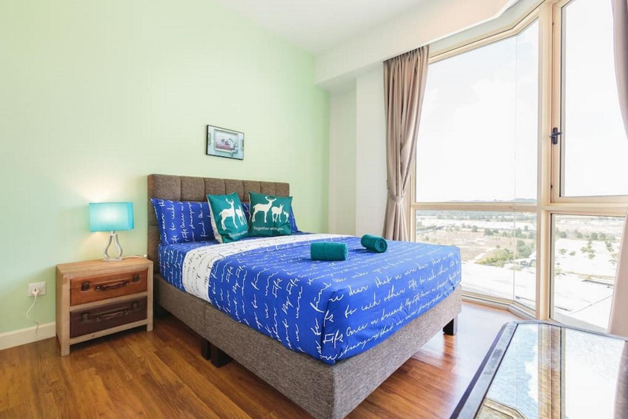 Deluxe Apartment with Legoland View