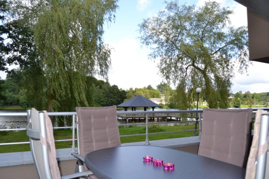 B&B Vielsalm - la terrasse du lac - Bed and Breakfast Vielsalm