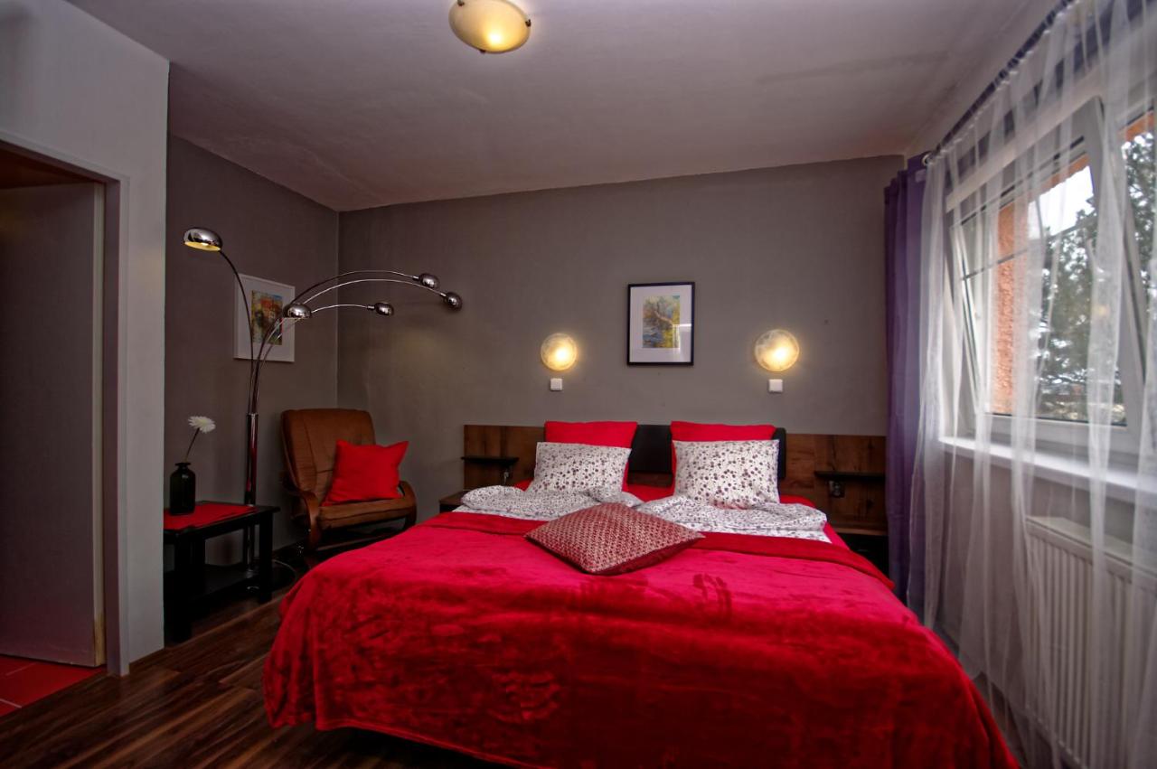 B&B Praag - Cozy Gardens Apartments in Prague - Bed and Breakfast Praag