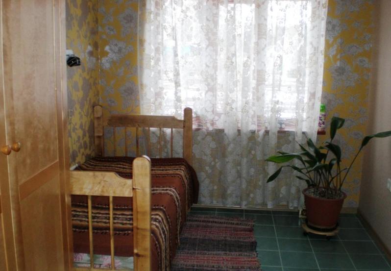 Camera Familiare con Bagno in Comune