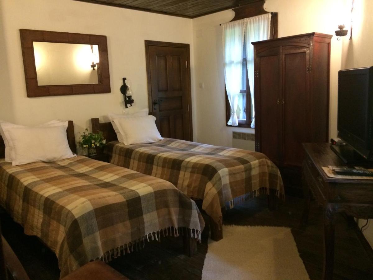 Large Double or Twin Room