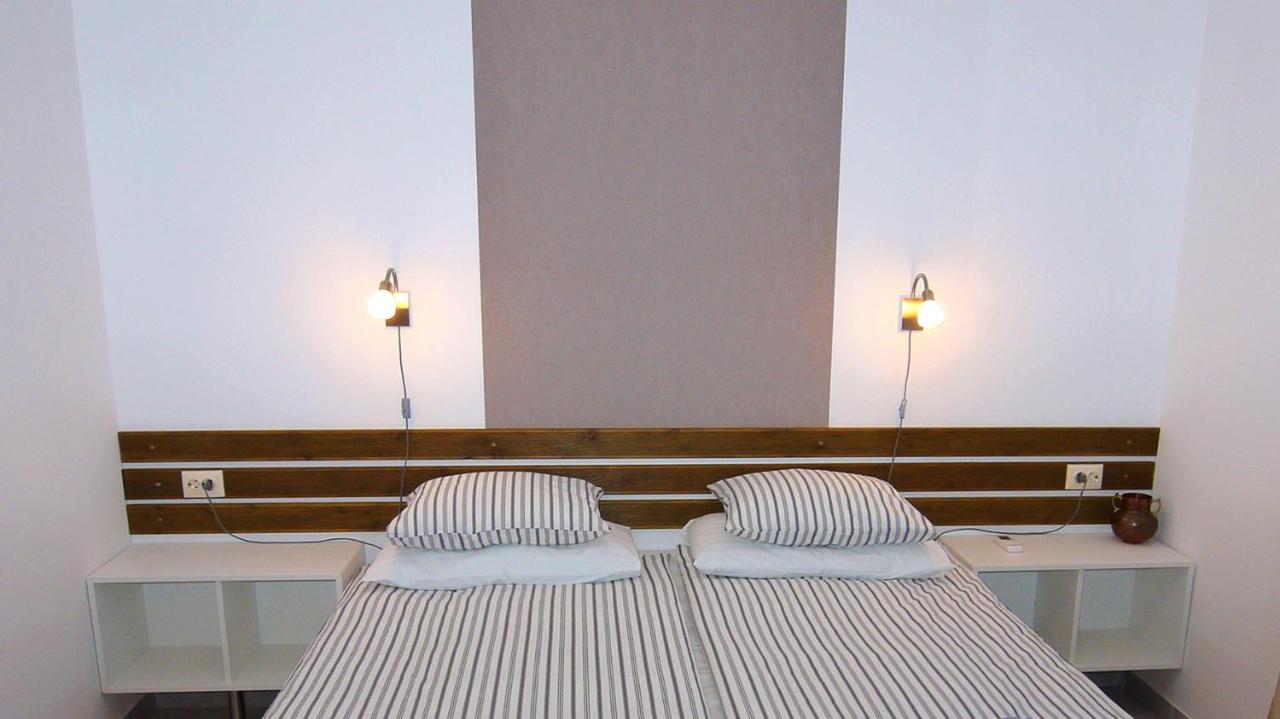 Apartamento de 1 dormitorio con terraza