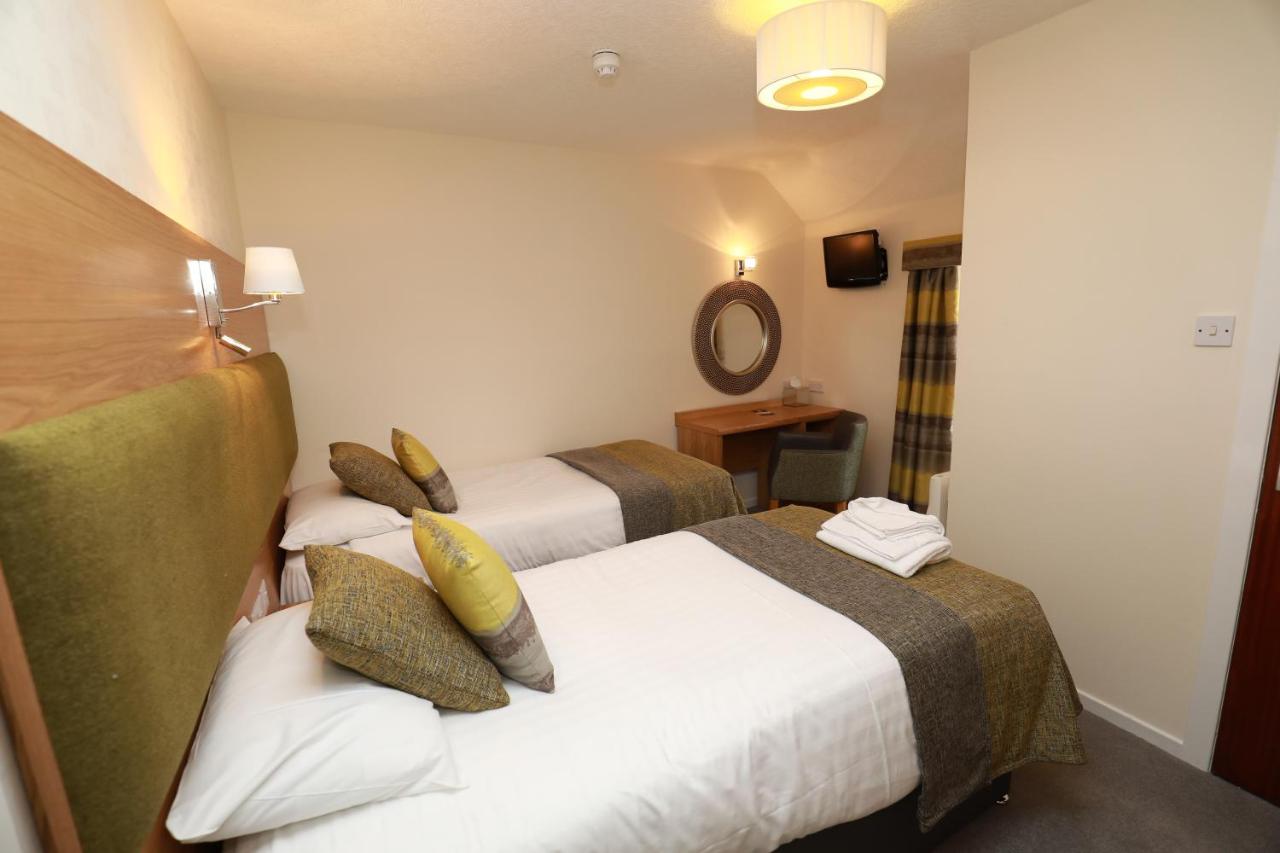 Camera Standard Doppia con Letti Singoli