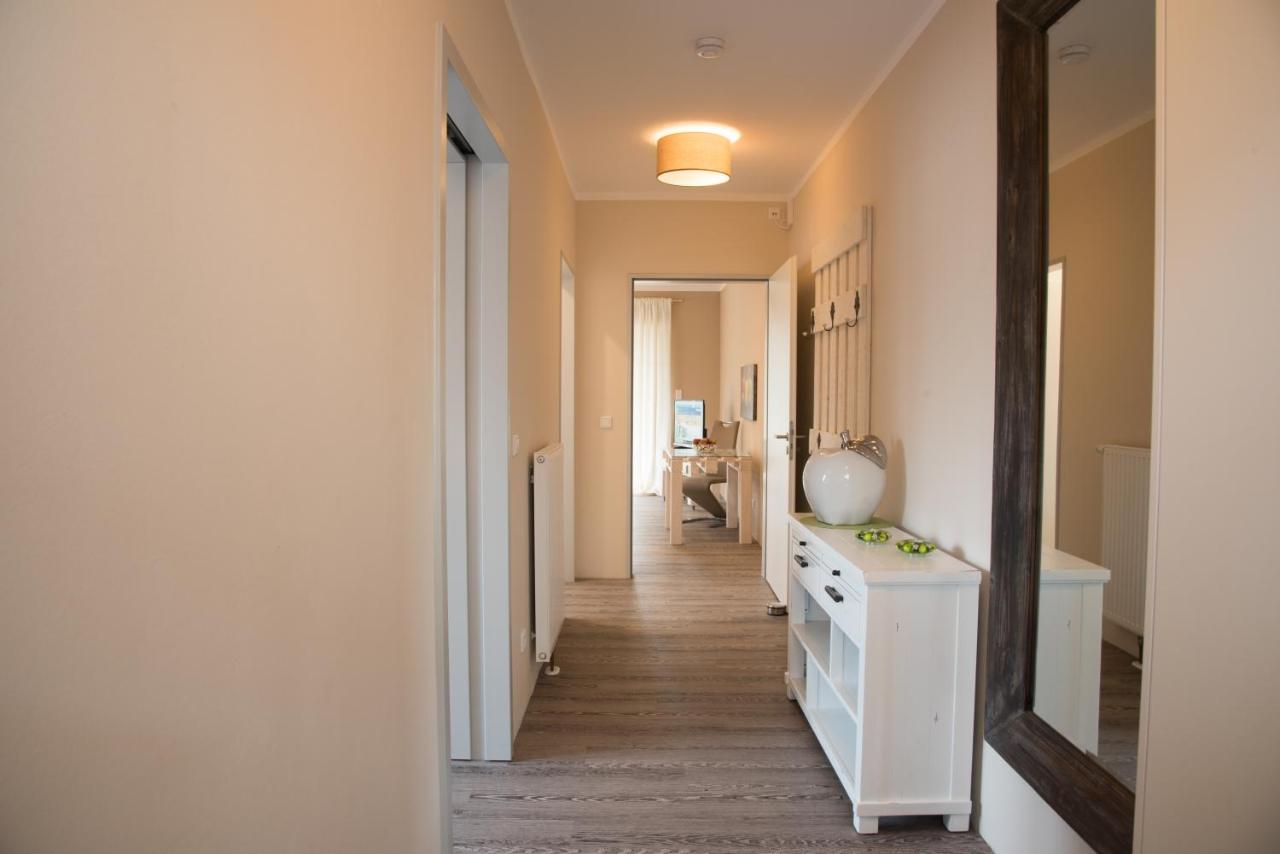 Apartment with Terrace*****