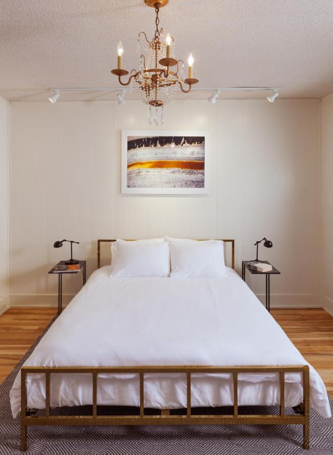 Deluxe Doppelzimmer (2 Erwachsene & 1 Kind)