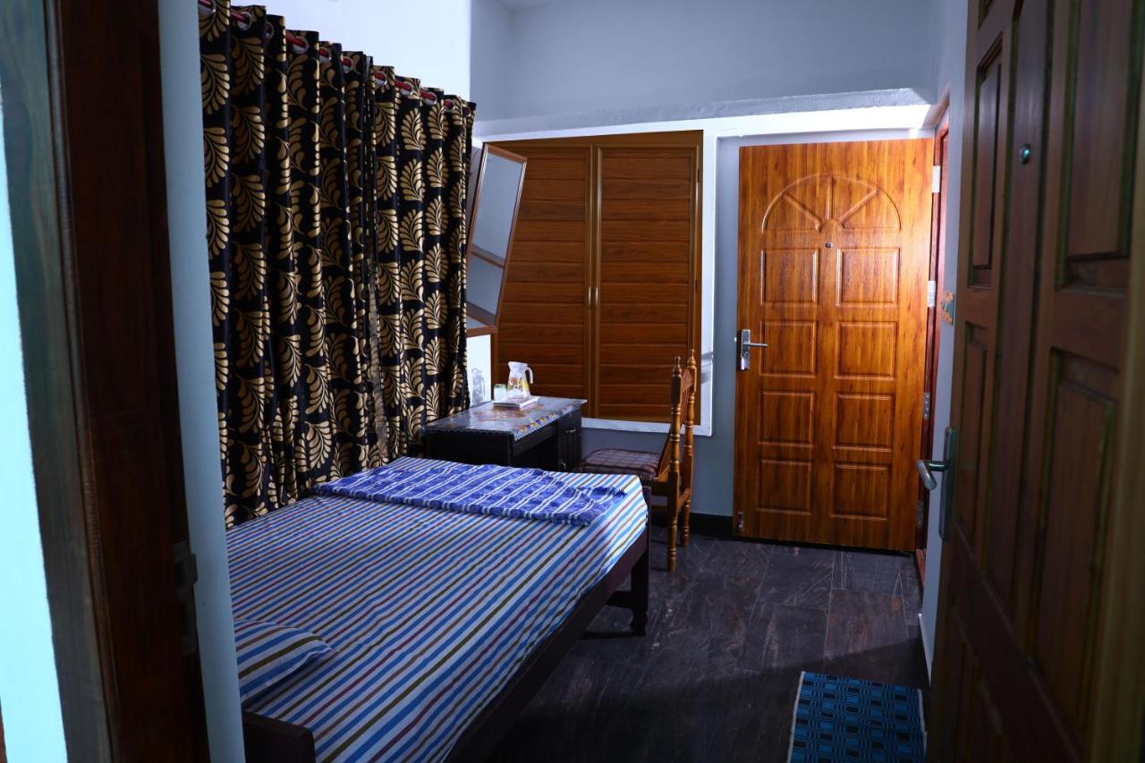 Budget Single Room