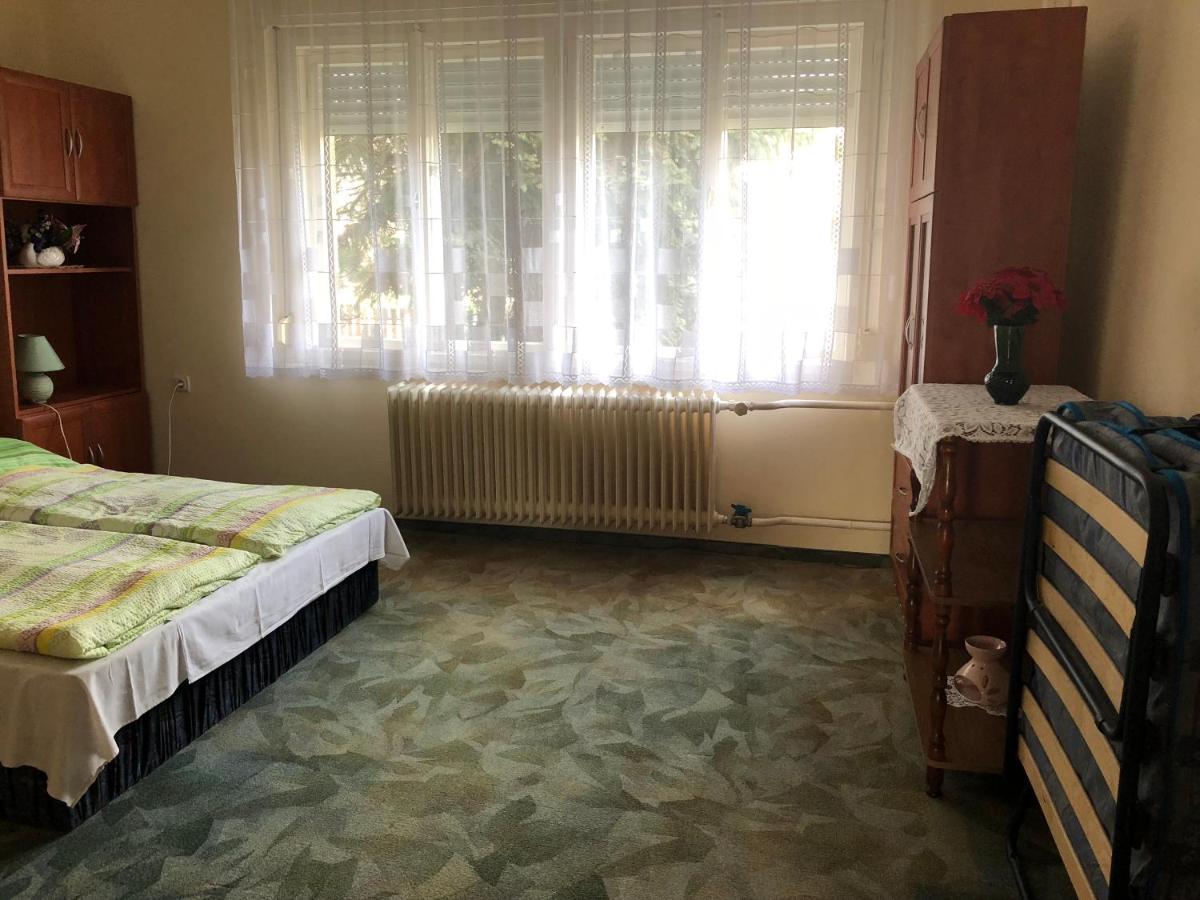 Deluxe Kamer (2 Volwassenen + 1 Kind)
