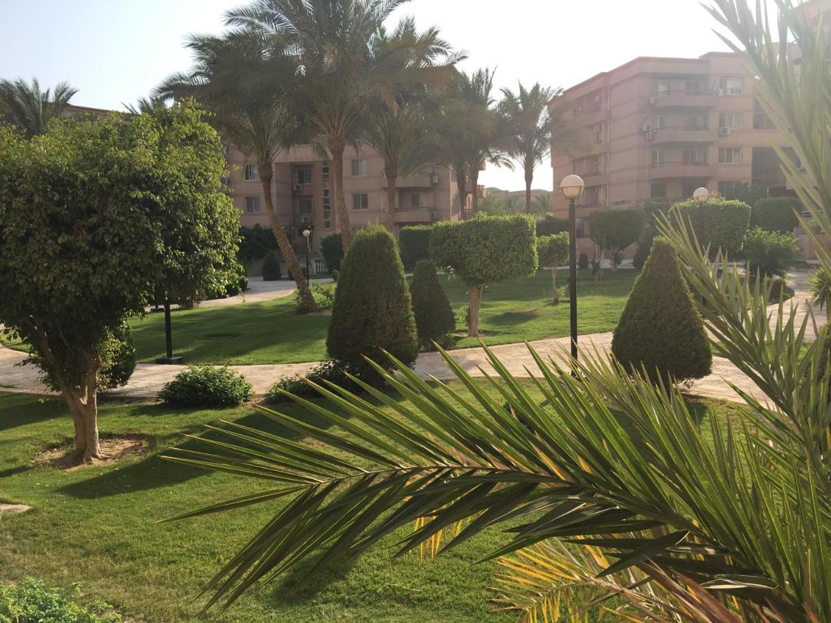 Families Only - Rehab - 4th Stage - Ground Floor with Garden - Bed and Breakfast Caïro